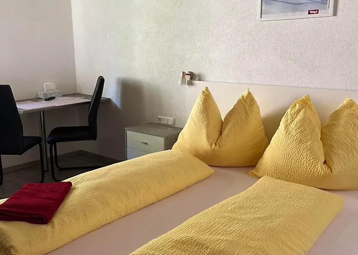 Steiner, 6143 Matrei Am Brenner!!check-in Between 15 - 21 O'clock!! No Breakfast Apartment *