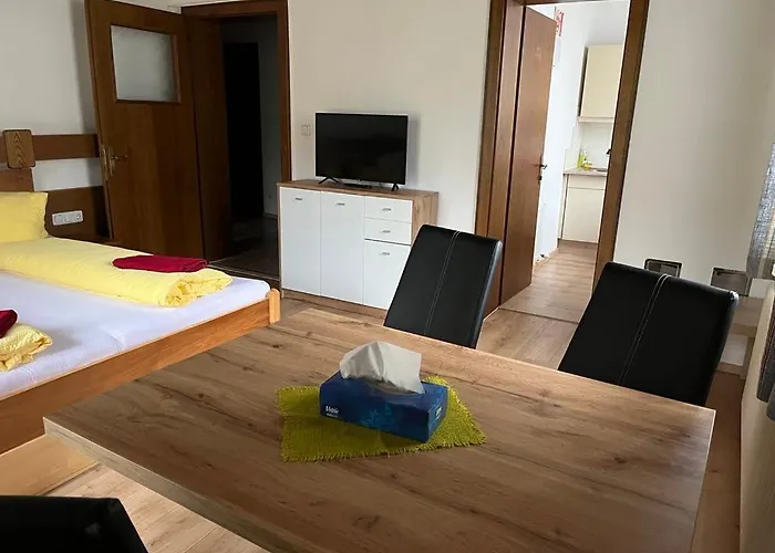 Steiner, 6143 Matrei Am Brenner!!check-in Between 15 - 21 O'clock!! No Breakfast Apartment