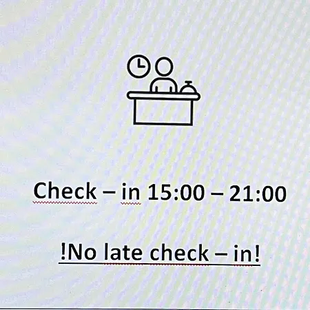 Steiner, 6143 Matrei Am Brenner!!check-in Between 15 - 21 O'clock!! No Breakfast